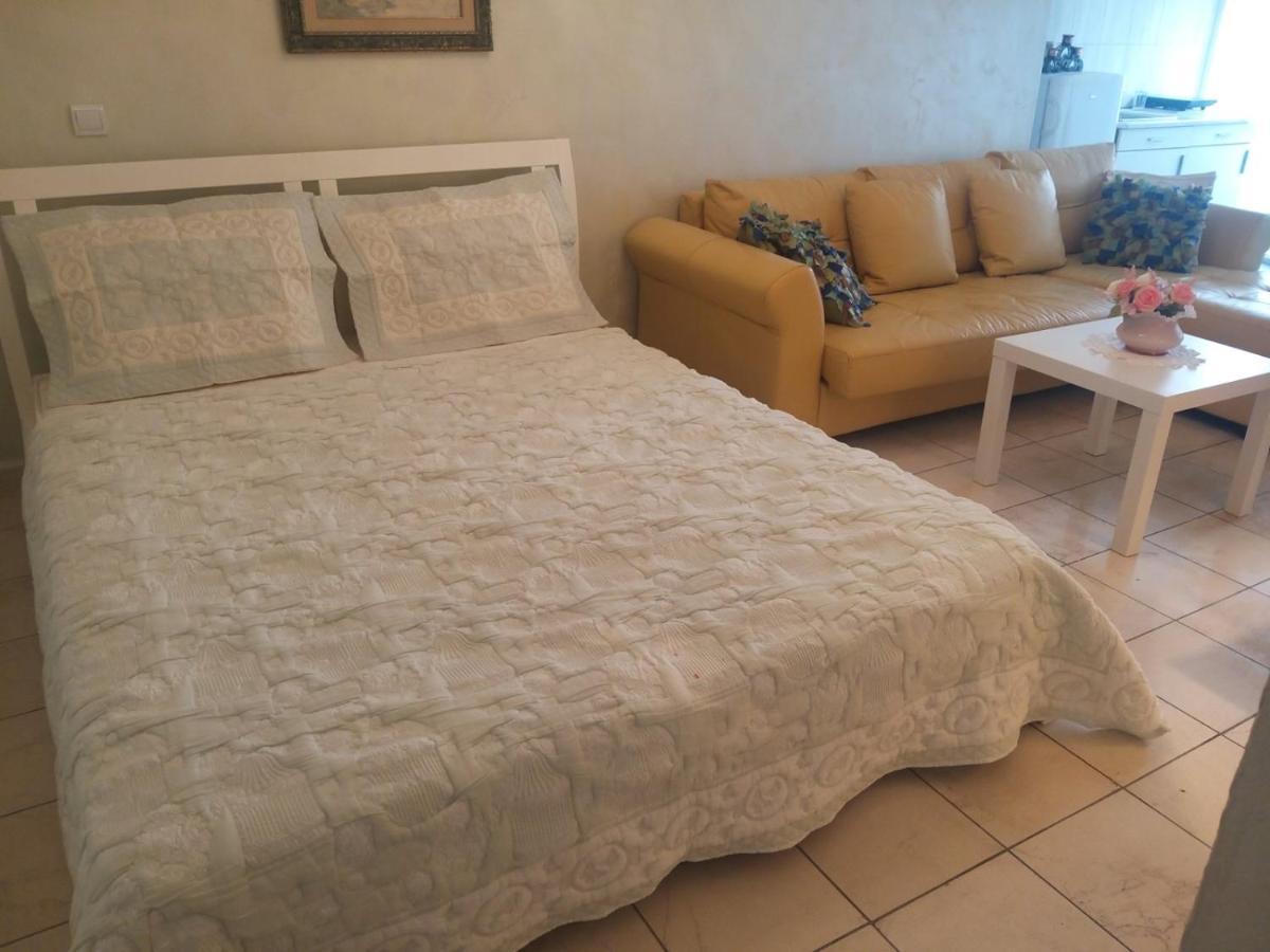Villa Mare Apartments Тиват Экстерьер фото