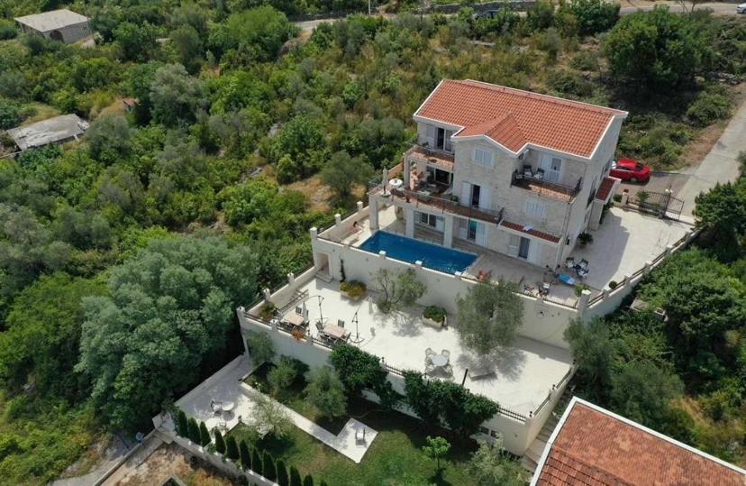 Villa Mare Apartments Тиват Экстерьер фото